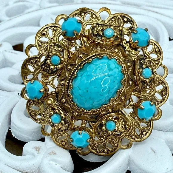 Vintage West Germany Turquoise Blue Czech Glass Filigree Gold Tone Brooch  1950s - Picture 7 of 11